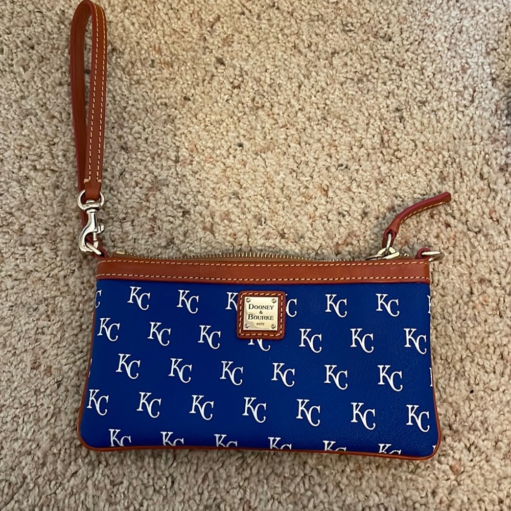 Dooney & Bourke Kansas City Royals wristlet / purse